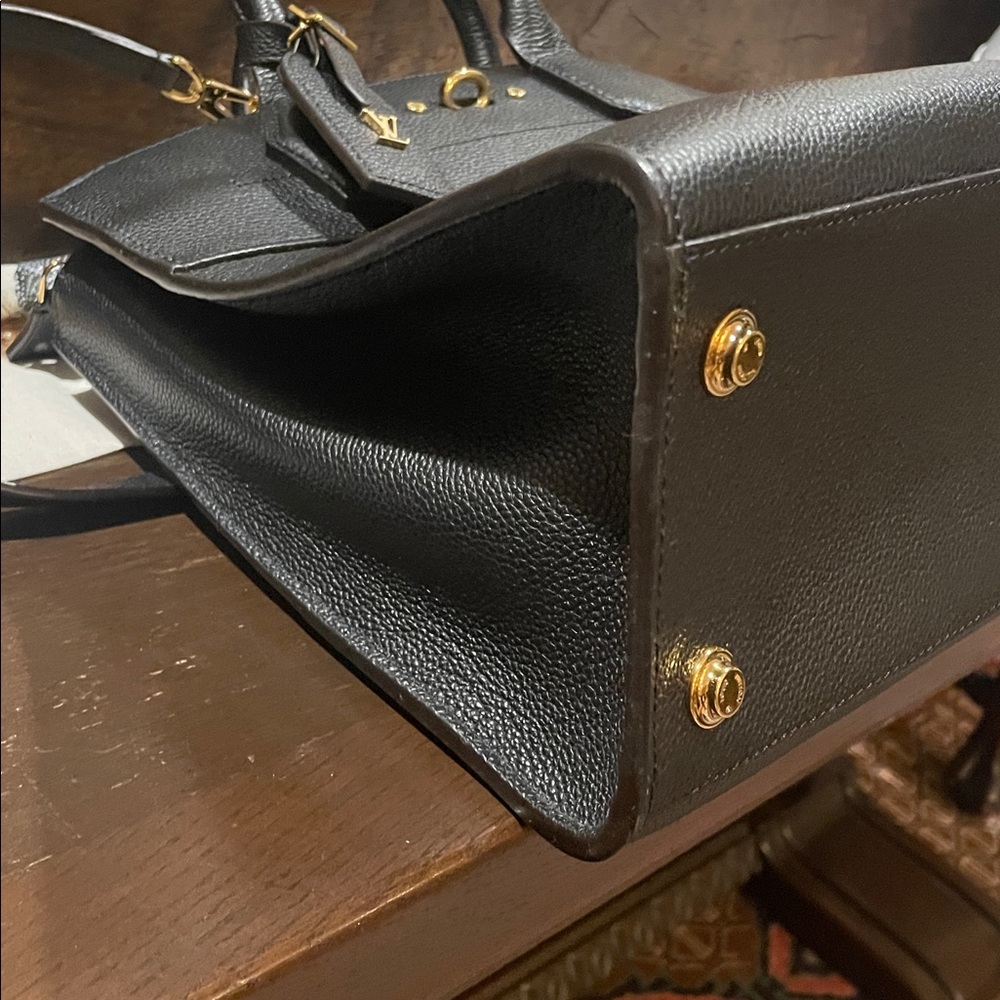 🌟HOST PICK🌟NWOT Gorgeous City Steamer Louis Vuitton Leather Bag - Picture 8 of 11